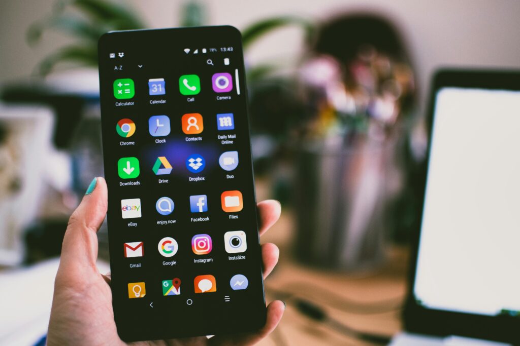 Kaip pasirinkti mobilų telefoną?