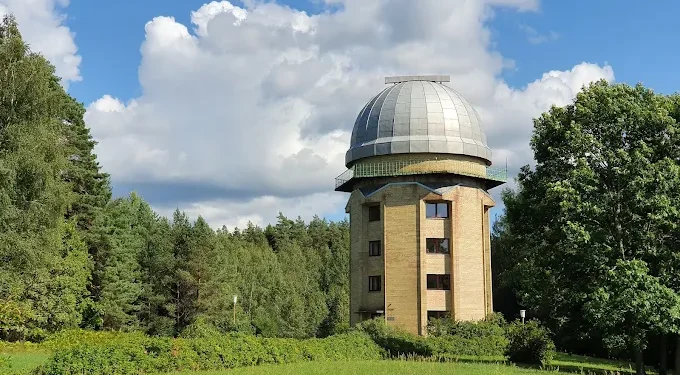 Molėtų observatorija: ko tikėtis iš tikrųjų ir ar verta važiuoti?