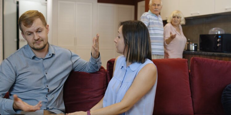 Kaip sutarti su anyta ir uošviu: ką daryti ir ko vengti