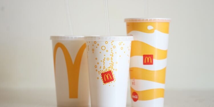 Vienas gėrimas, kurį McDonald’s darbuotojai pataria gerai apgalvoti prieš užsisakant