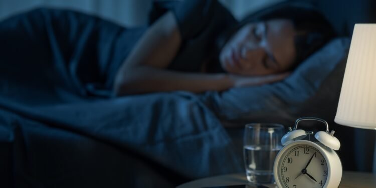 Jei vidury nakties telefonas suskamba vieną kartą, neperskambink