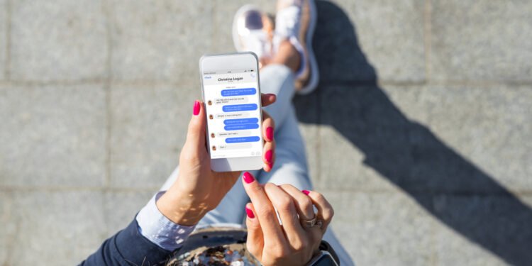 Jei „Facebook“ pamatėte šią žinutę, nespauskite! Tai virusas.