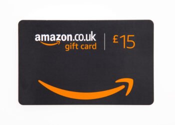 Kur įsigyti „Amazon“ dovanų kortelių