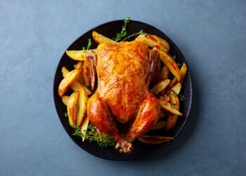 Paprastas būdas sužinoti, kada vištiena jau iškepė