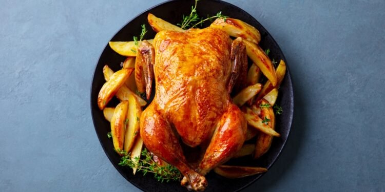 Paprastas būdas sužinoti, kada vištiena jau iškepė