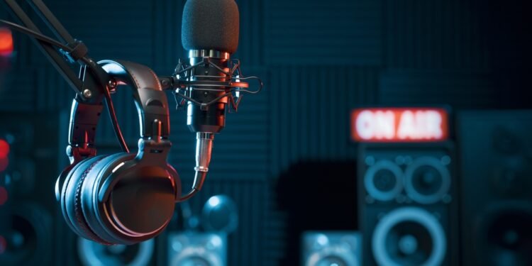 Kodėl užsienyje radijo stočių pavadinimai visada prasideda „K“ arba „W“