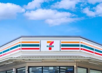 Kodėl „7-Eleven“ dirba visą parą, jei vadinasi „7-Eleven“?