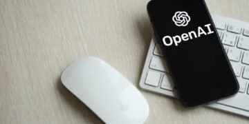 Kas?! Pasirodo, iPhone klaviatūroje visą laiką buvo pelė