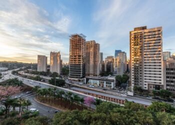 Tikrasis skirtumas tarp gatvių, kelių ir prospektų