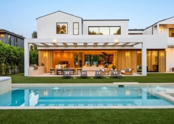 Parduodama vila, kurioje filmuota su princu Harry ir Meghan Markle – štai ką apie ją žinome