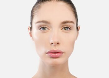 Keturi veido bruožai, kurie pirmiausia patraukia kitų dėmesį