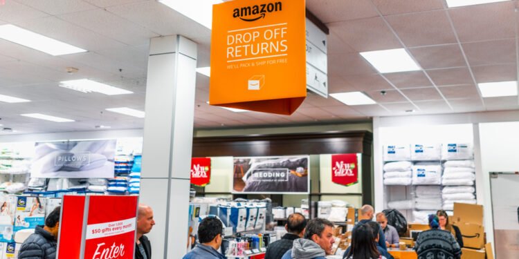 Štai kodėl „Kohl’s“ dabar priima prekių grąžinimus iš „Amazon“