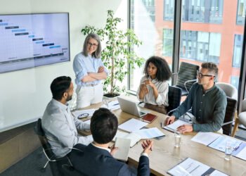 Amerikos verslininkai kadaise siūlė įvesti tryliktą metų mėnesį: kaip tai būtų veikę