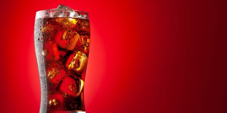 Kodėl amerikiečiai dievina ledo kubelius gėrimuose, o britai – ne