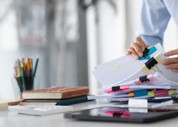 Jei ant tavo stalo netvarka, tikriausiai esi genijus