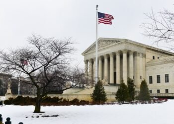 Kiek teisėjų yra Aukščiausiajame Teisme?