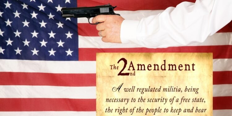 Iš pradžių Konstitucijai buvo pasiūlyta 12 pataisų. Kas nutiko kitoms dviem?