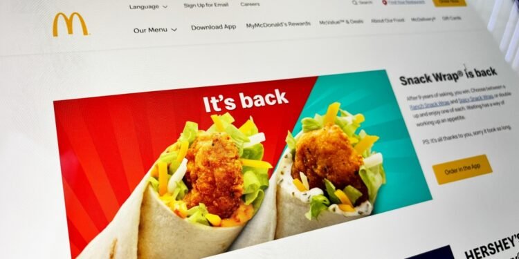 Didžiausias „McDonald’s“ pasaulyje siūlo geriausią meniu