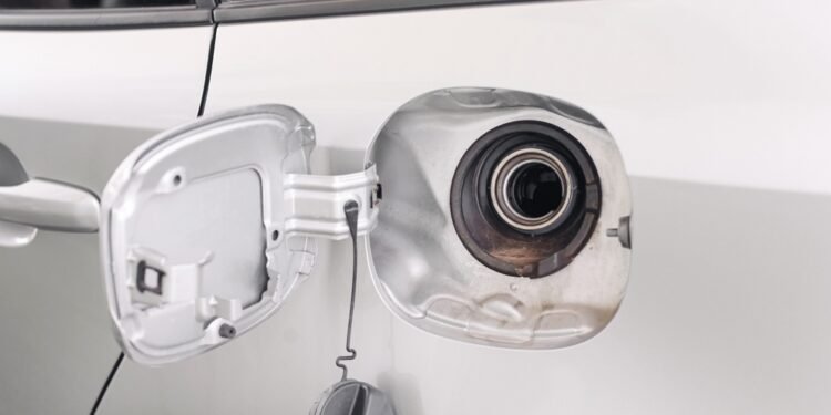 Štai kiek degalų turėtumėte palikti bake