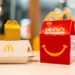 Šie „McDonald’s“ suaugusiųjų „Happy Meal“ žaislai parduodami už tūkstančius dolerių