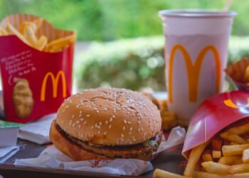 Ar McDonald’s avižinė košė yra sveika? Štai ką sako dietologai