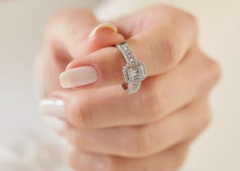 Tikroji priežastis, kodėl sužadėtuvių proga įteikiame žiedą