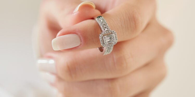 Tikroji priežastis, kodėl sužadėtuvių proga įteikiame žiedą