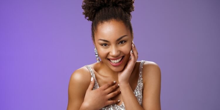 Kuo Skiriasi „Compliment“ ir „Complement“?