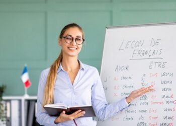 Kodėl žmonės sako „Atsiprašau už mano prancūzų kalbą“, kai keikiasi?