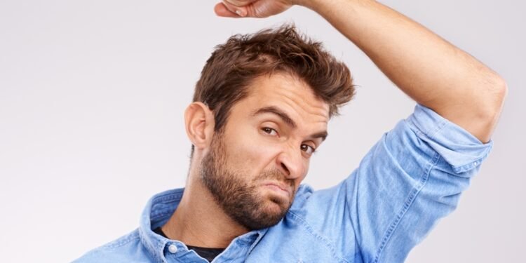 Kovojate su kūno kvapu? Išbandykite šią natūralią viso kūno dezodoravimo priemonę