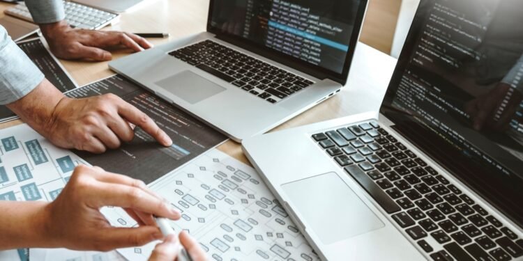 Viskas, ką reikia žinoti apie „Dirbk tiek, kiek tau moka“