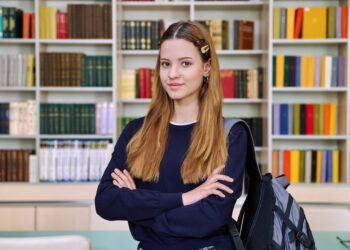 Tikroji priežastis, kodėl mokslo metai neprasideda sausį