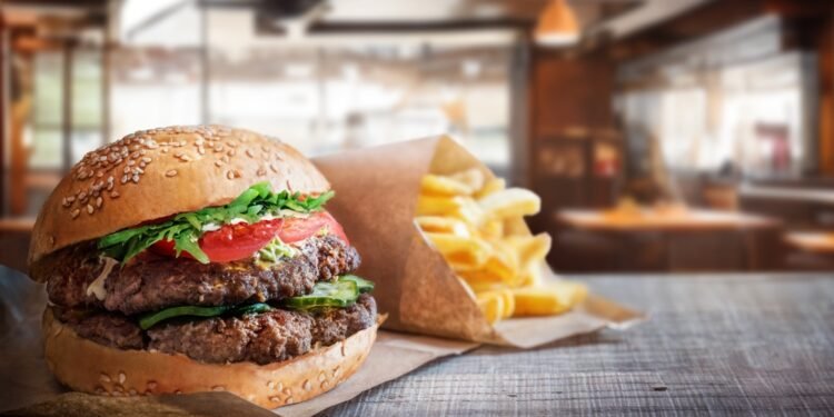 Štai kaip greito maisto mėsainis veikia jūsų organizmą