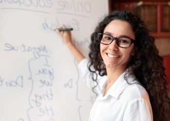 Kaip taisyklingai vartoti „each other“ ir „one another“