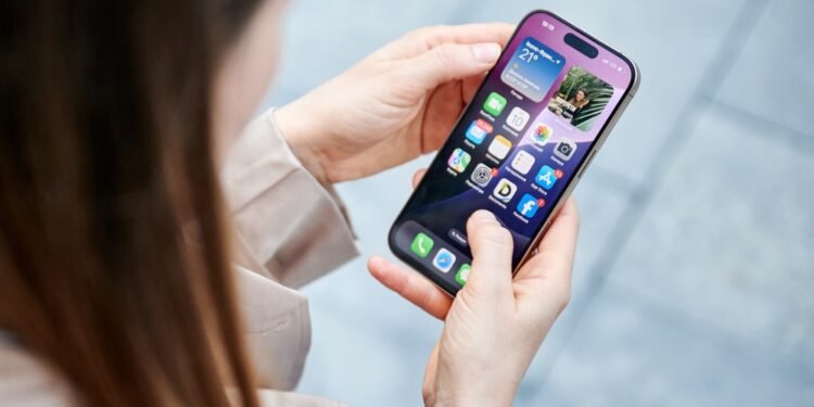 Kaip pridėti valdiklių prie savo iPhone ir kodėl verta tai daryti