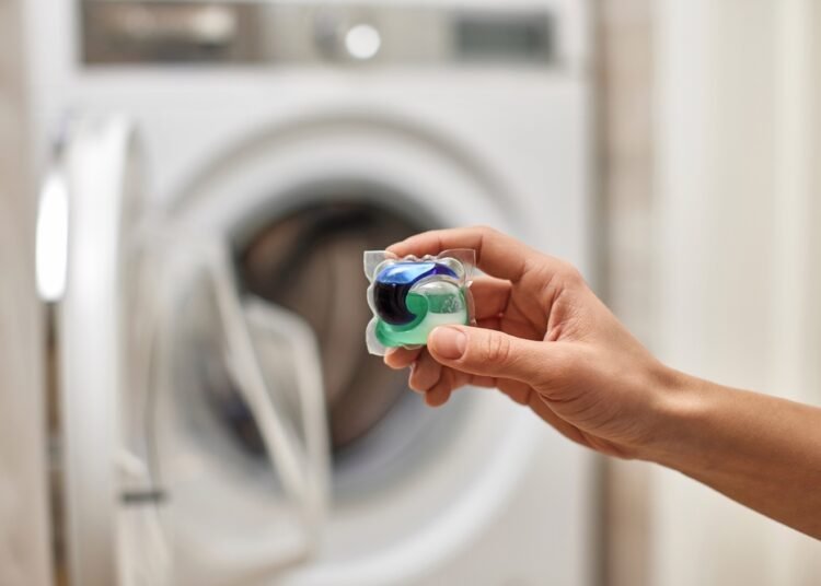 Ar skalbimo kapsulės kenkia aplinkai? Štai ką svarbu žinoti