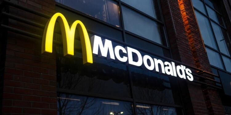 Šis paslaptingas retro veikėjas grįžta į „McDonald’s“: sužinokite visas detales