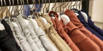 Mano patogiausias megztinis: kasmet išparduodamas 50 dolerių vertės kašmyro megztinis