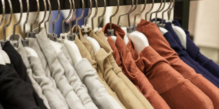 Mano patogiausias megztinis: kasmet išparduodamas 50 dolerių vertės kašmyro megztinis