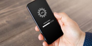 Štai kaip dažnai reikėtų perkrauti telefoną