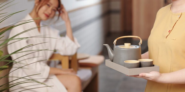 Tikroji priežastis, kodėl negalima glostyti tarnybinių šunų