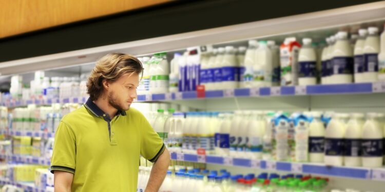 Štai ką iš tikrųjų reiškia pieno etikečių spalvos