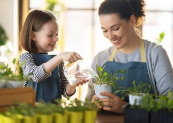 Rūpinimasis mamos augalais padeda man ruoštis gyvenimui be jos