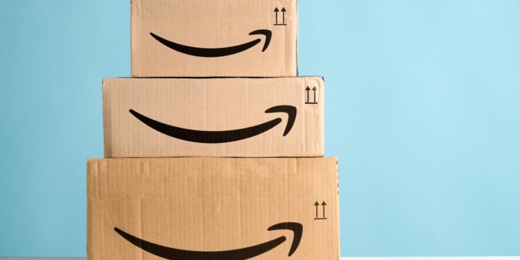 Kaip paslėpti „Amazon“ užsakymus ir išlaikyti programėlių pirkinius privačius