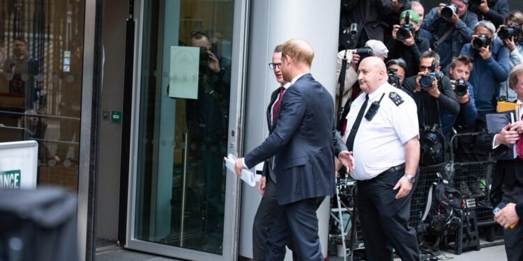 Kaip sužinoti, ar jus kas nors užblokavo „Instagram“