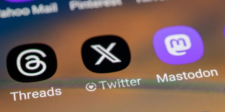 5 skirtumai tarp „Threads“ ir „Twitter“ bei kitų tekstinėmis žinutėmis paremtų socialinių tinklų