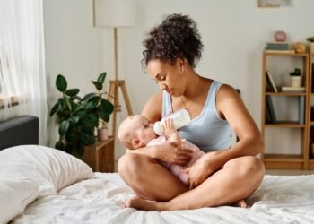 Ši vieniša mama kas mėnesį pamaitina tūkstančius – ir tai jai beveik nieko nekainuoja