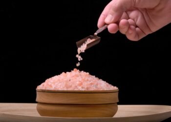 Kilmė posakio „Su žiupsneliu druskos“: iš kur jis atsirado?