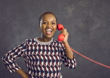 Telefono etiketo klaida, kurios „Z“ kartai nevalia daryti