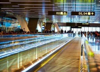 Kaip oro uostai gauna savo trijų raidžių kodus